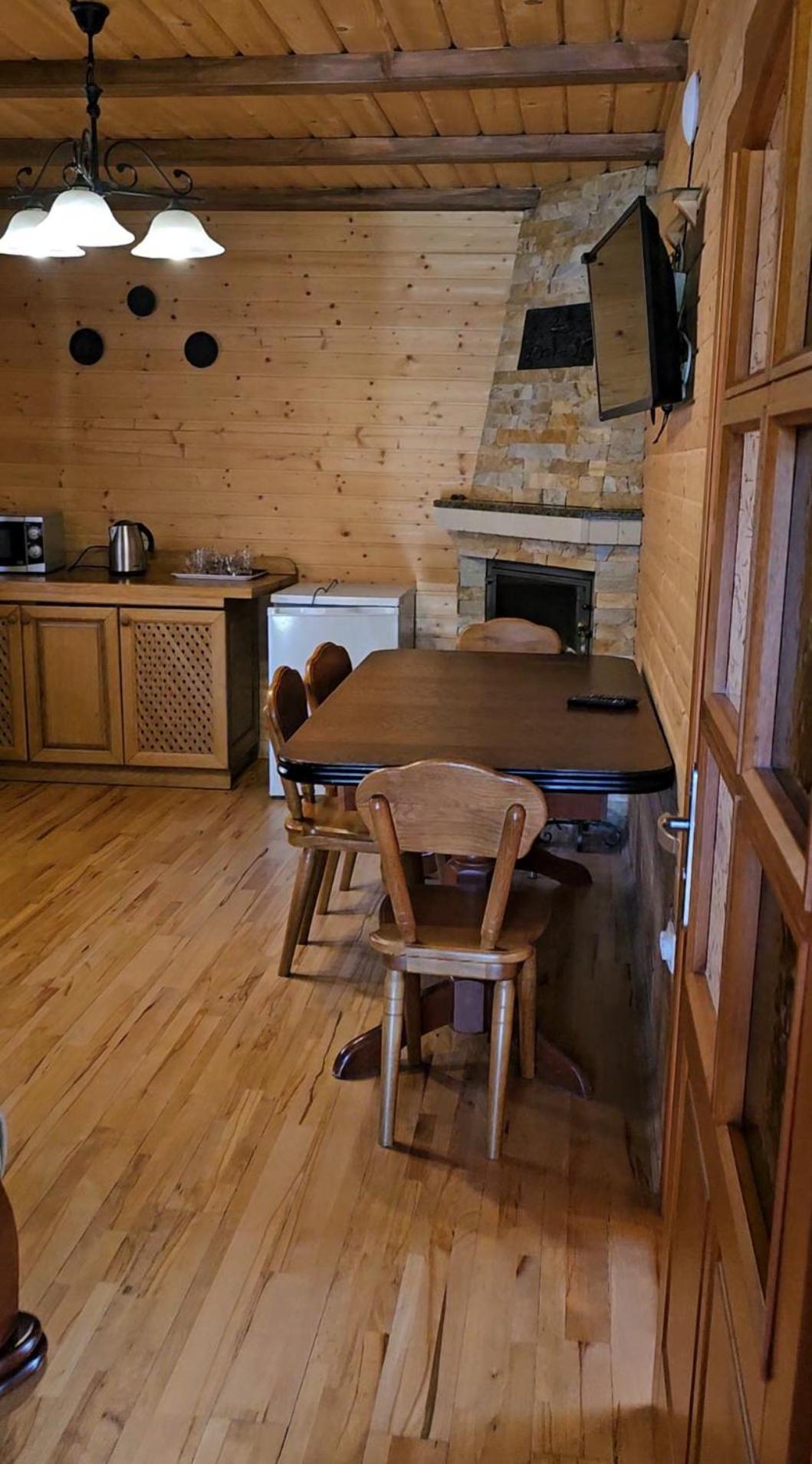 Guesthouse Kolo Druziv Татаров Экстерьер фото