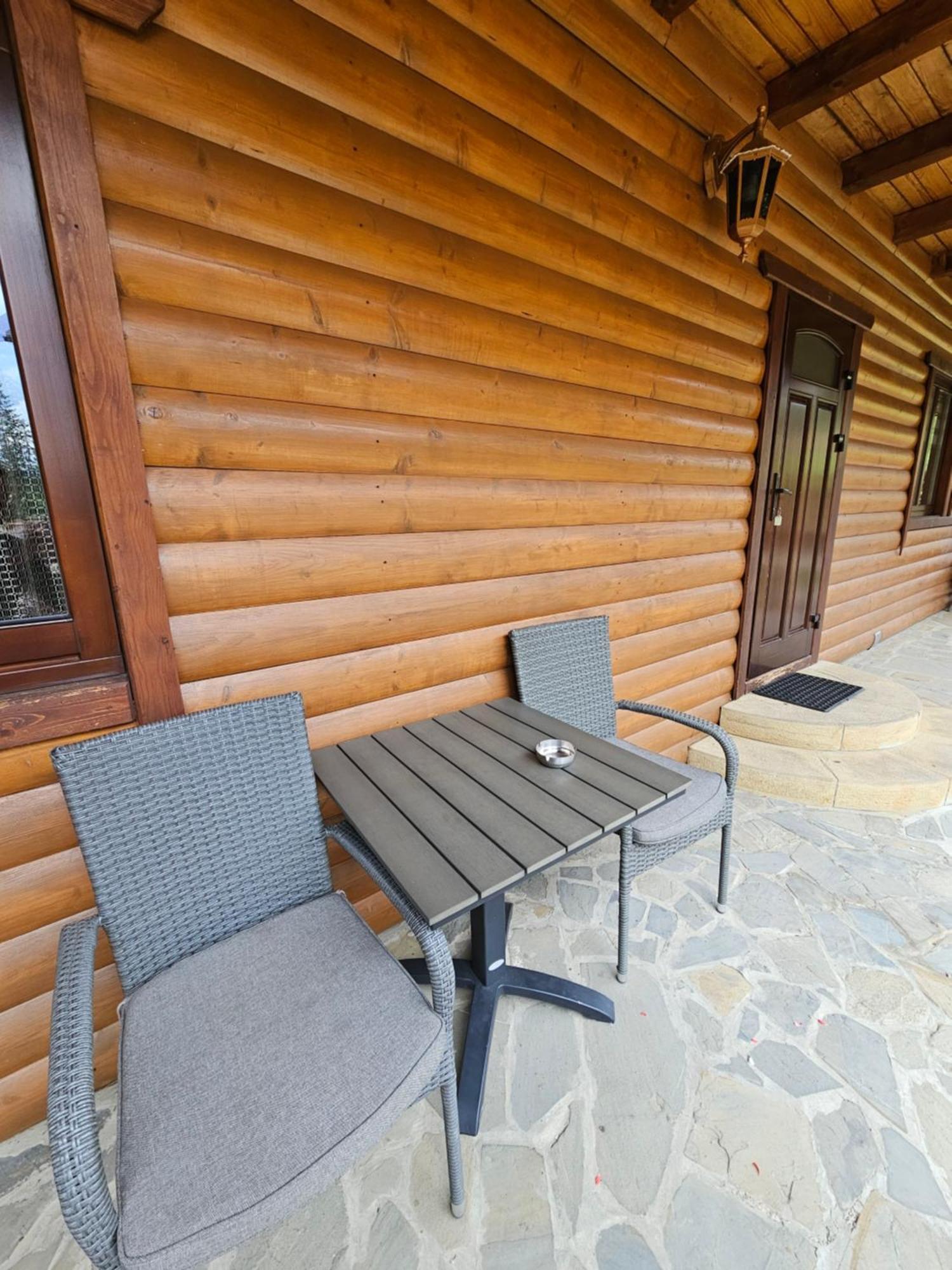 Guesthouse Kolo Druziv Татаров Экстерьер фото