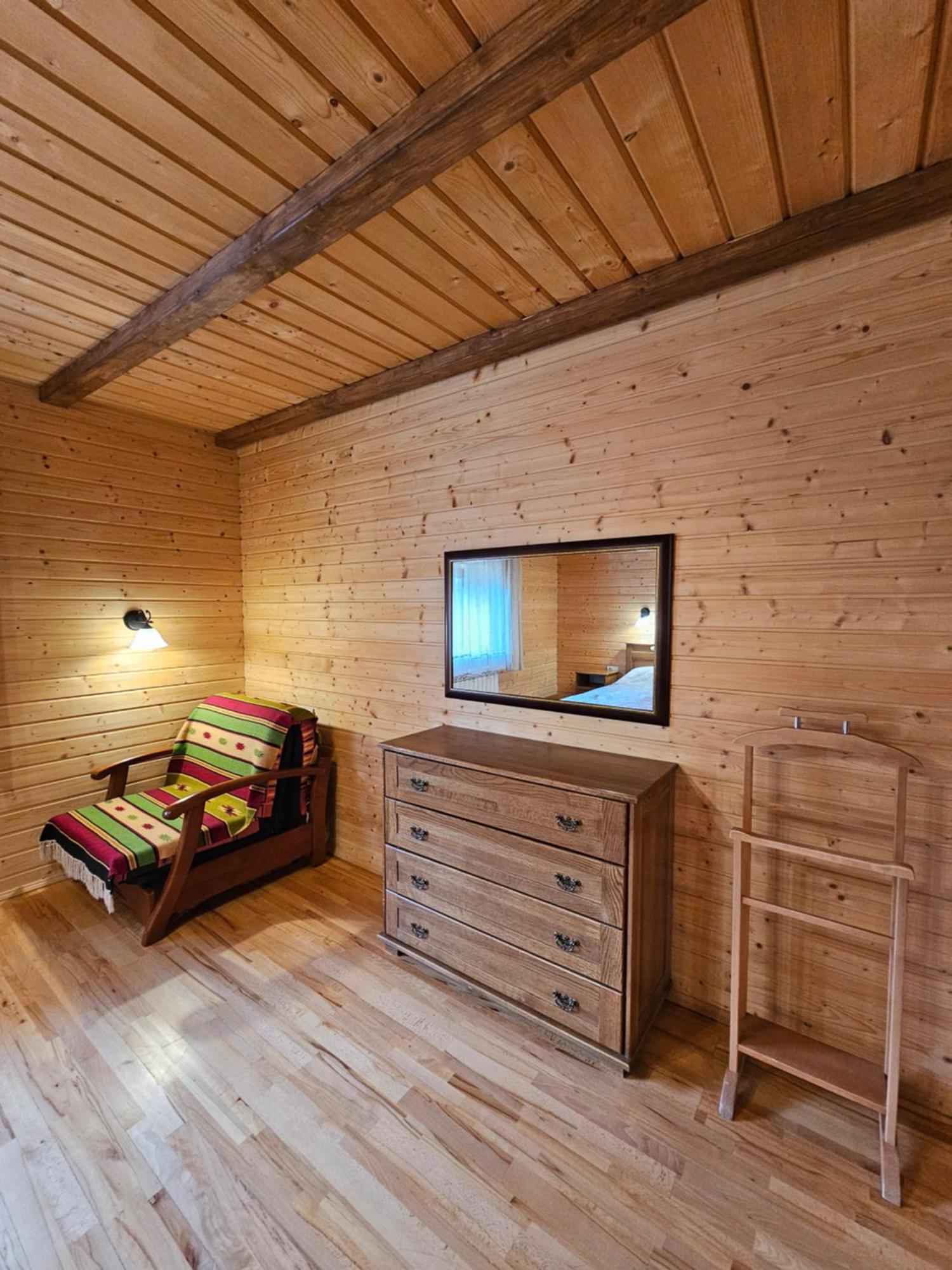 Guesthouse Kolo Druziv Татаров Экстерьер фото