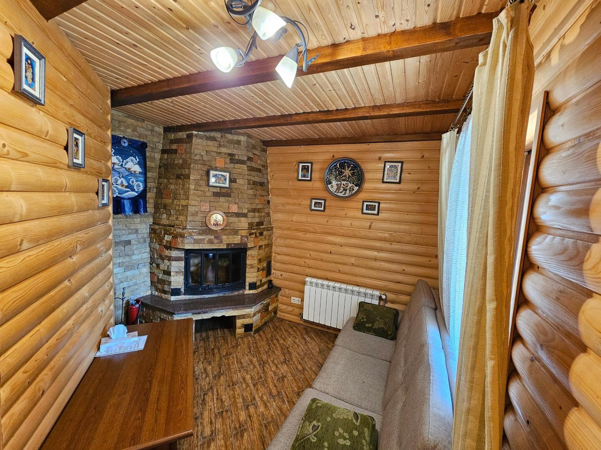 Guesthouse Kolo Druziv Татаров Экстерьер фото